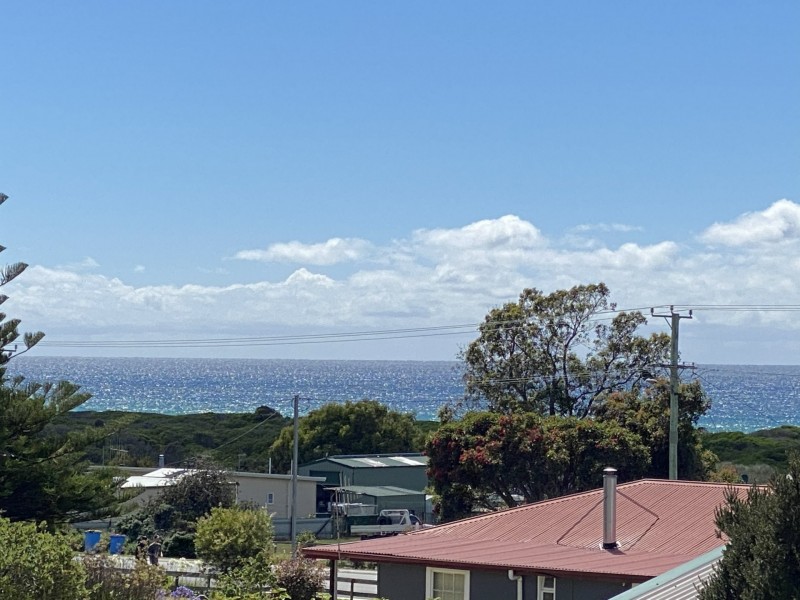 4 Campbell Street, Scamander TAS 7215