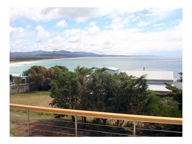 1/3 Howitt Street, Falmouth TAS 7215