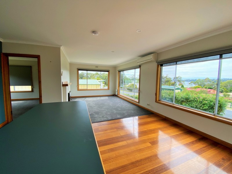 10 Halcyon Grove, St Helens TAS 7216