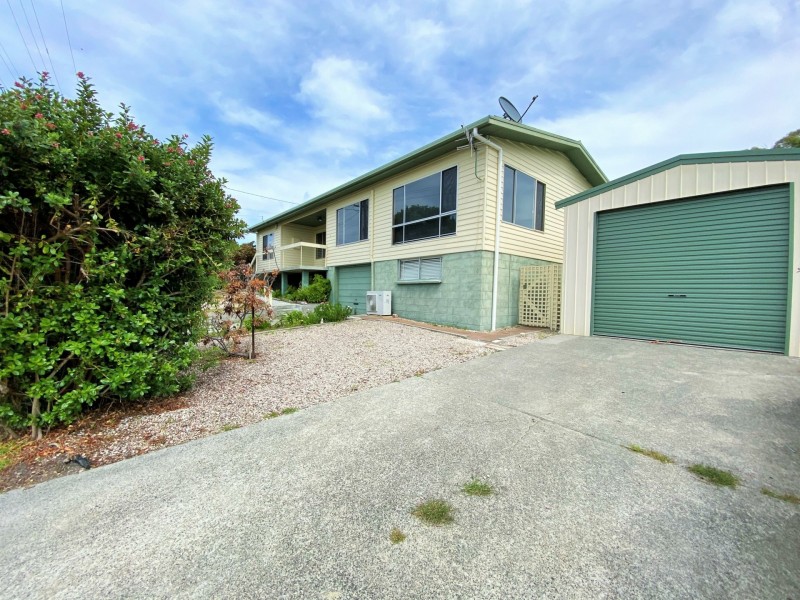 10 Halcyon Grove, St Helens TAS 7216