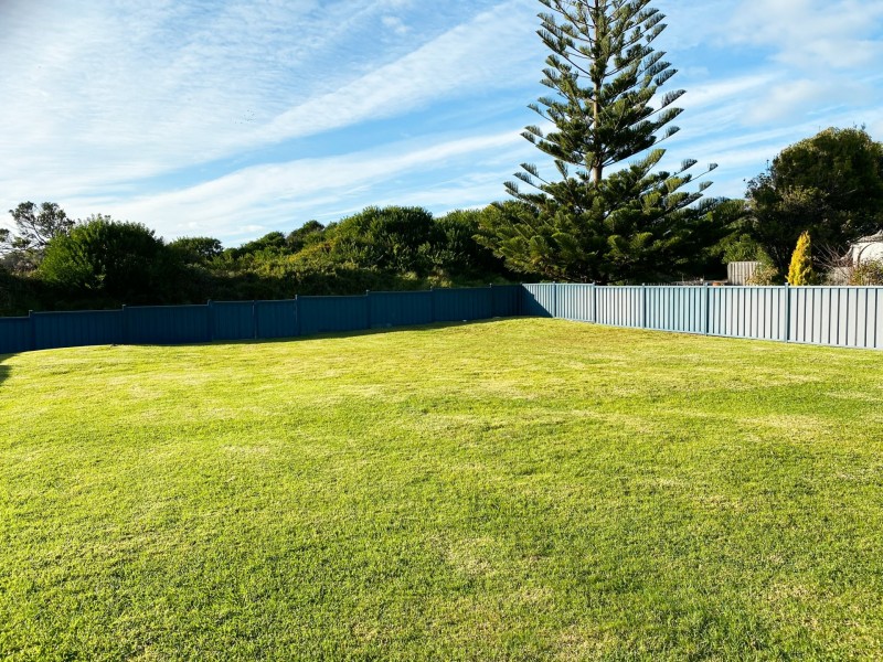 35 Scamander Avenue, Scamander TAS 7215