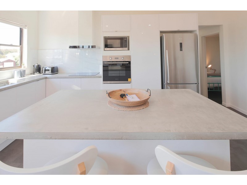 7 Halcyon Grove, St Helens TAS 7216