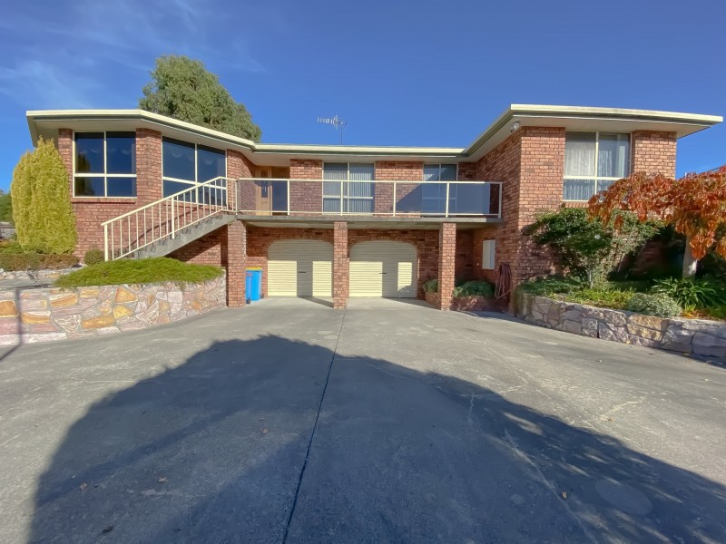 11 Douglas Court, St Helens TAS 7216