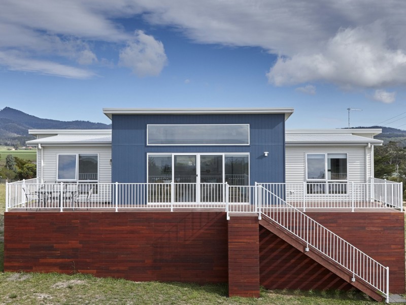 28 Frank Street, Falmouth TAS 7215