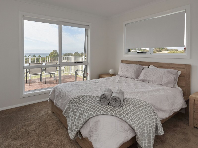 28 Frank Street, Falmouth TAS 7215
