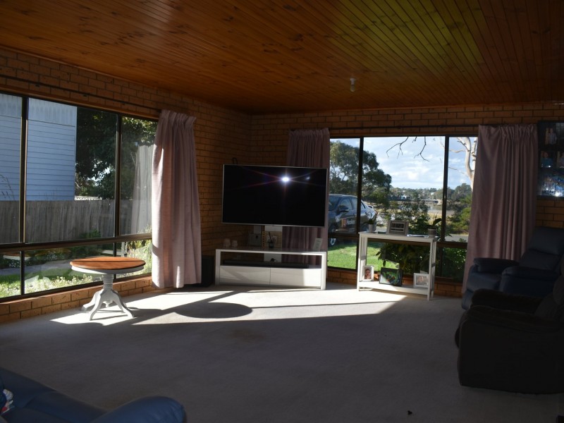 66A Medeas Cove Esplanade, St Helens TAS 7216