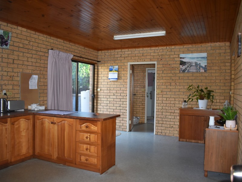 66A Medeas Cove Esplanade, St Helens TAS 7216