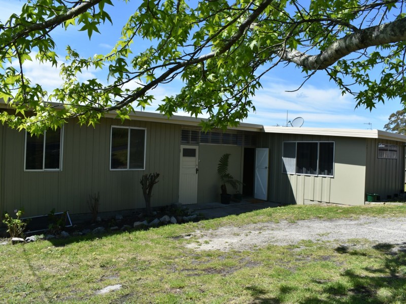 5 Halcyon Grove, St Helens TAS 7216