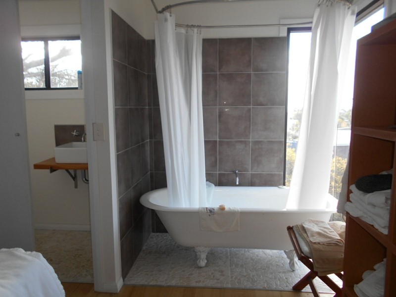 29 Felmingham Street, Binalong Bay TAS 7216