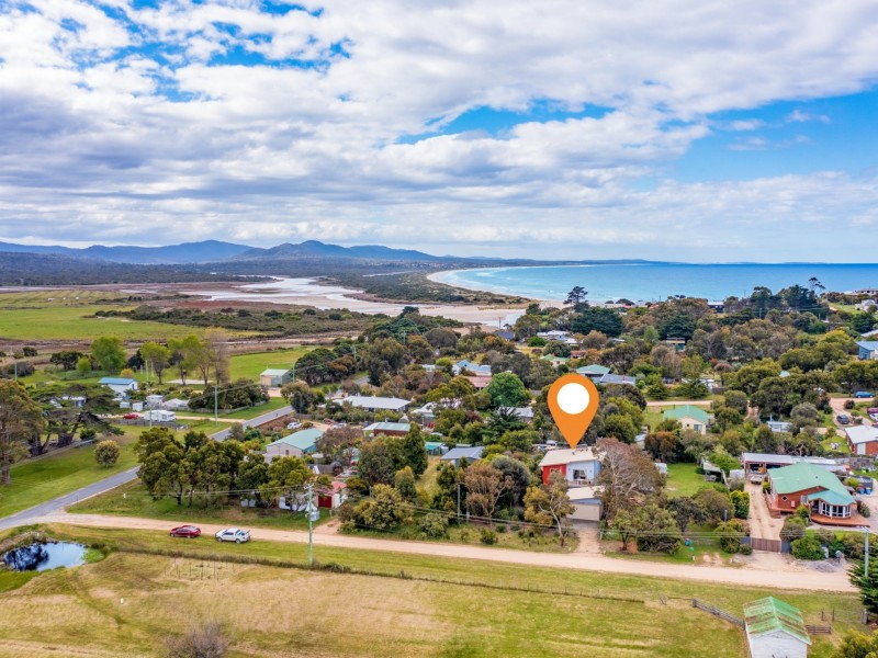 7 New Street, Falmouth TAS 7215