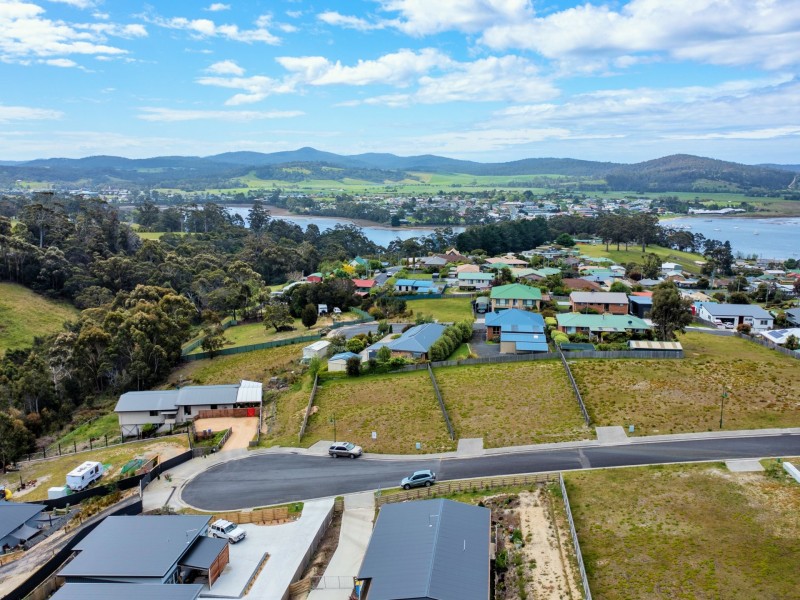 16 Susan Court, St Helens TAS 7216