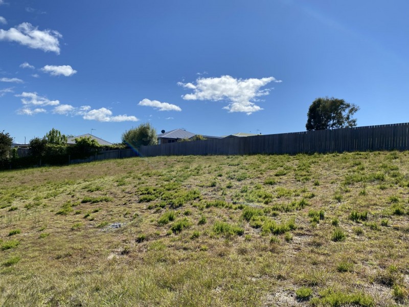 16 Susan Court, St Helens TAS 7216