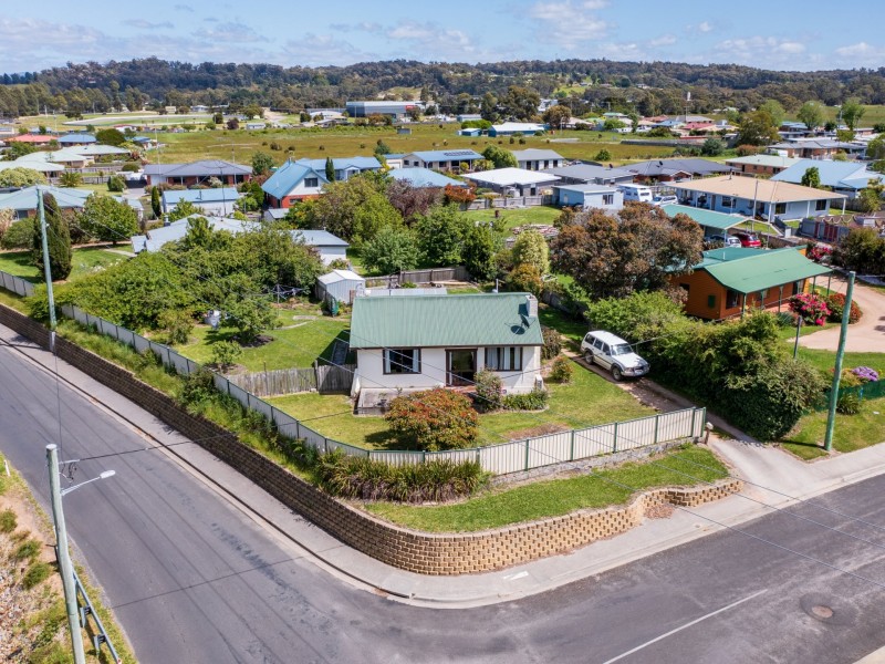 3 Annie Street, St Helens TAS 7216