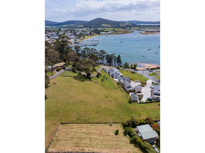 8 Kismet Place, St Helens TAS 7216