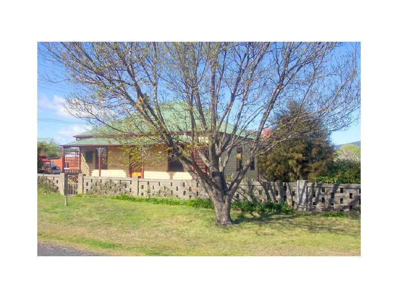 8 Groom Street, St Marys TAS 7215