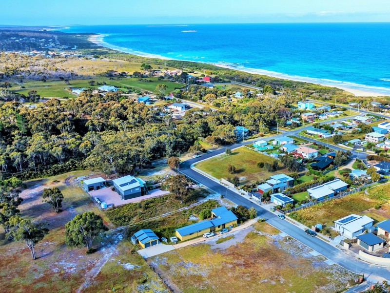 28 Freshwater Street, Beaumaris TAS 7215