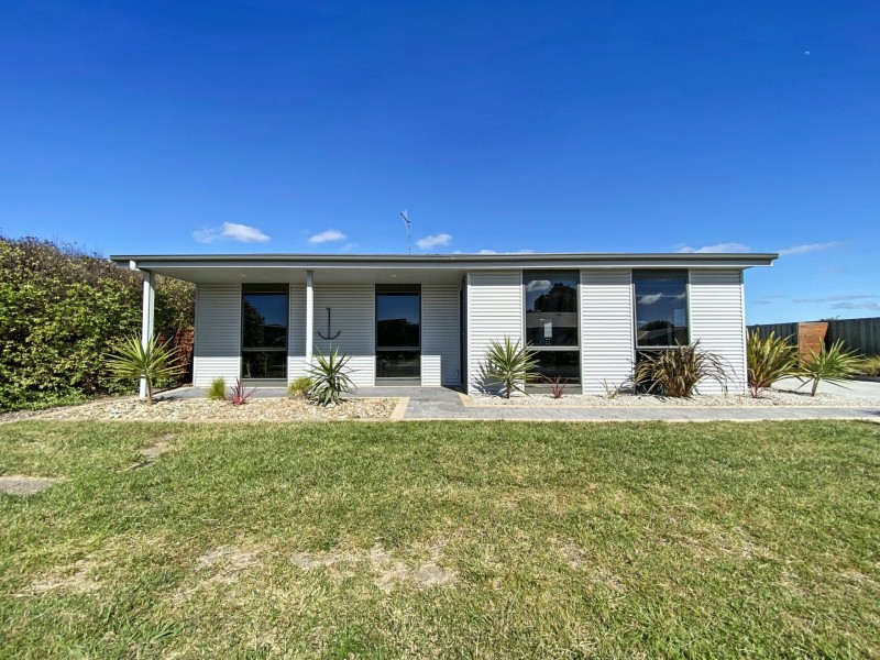 11 Palm Court, St Helens TAS 7216