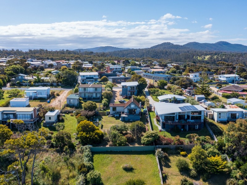 11 Pringle Street, Scamander TAS 7215