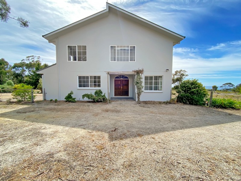 10 Seabreeze Court, Beaumaris TAS 7215