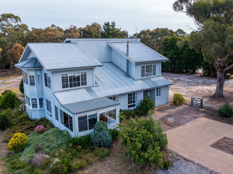 10 Seabreeze Court, Beaumaris TAS 7215