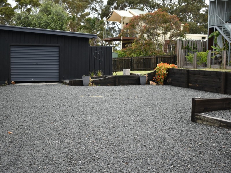 11 Hilltop Drive, Binalong Bay TAS 7216