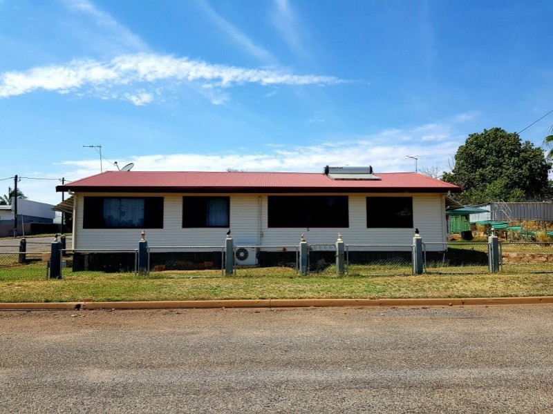 5 Hazel Street, Mount Isa QLD 4825