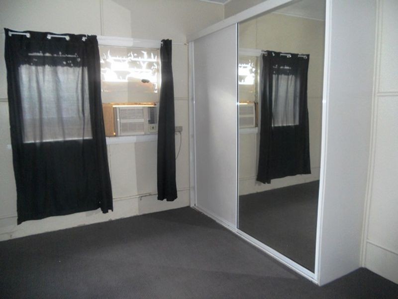 12 Eleventh Avenue, Mount Isa QLD 4825