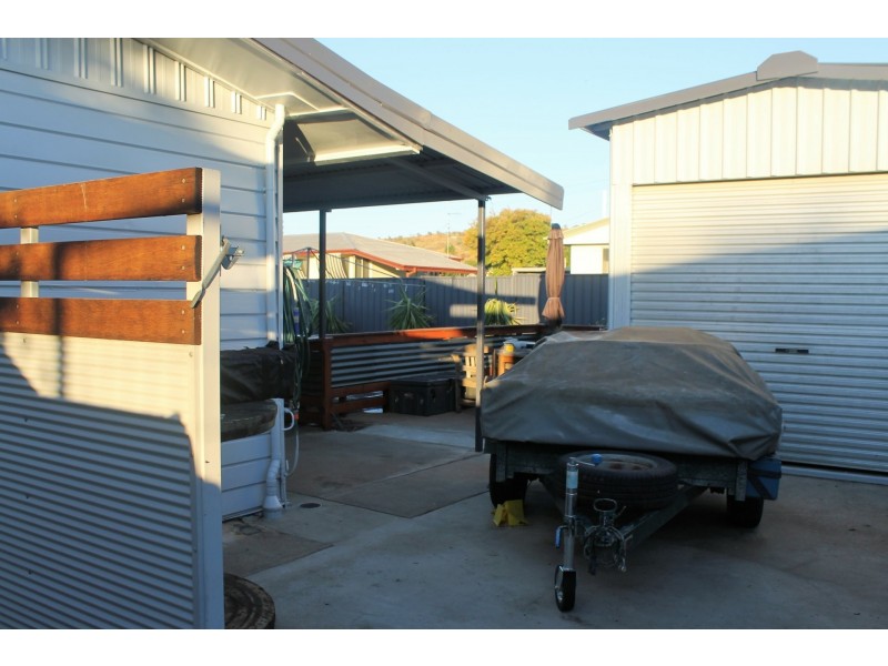 47 Cook Crescent, Mount Isa QLD 4825