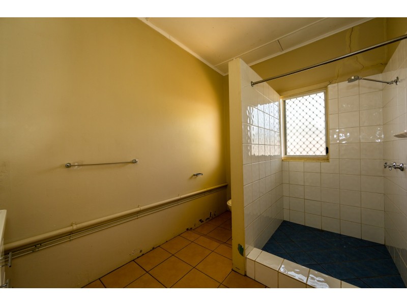 2/135 Simpson Street, Mount Isa QLD 4825