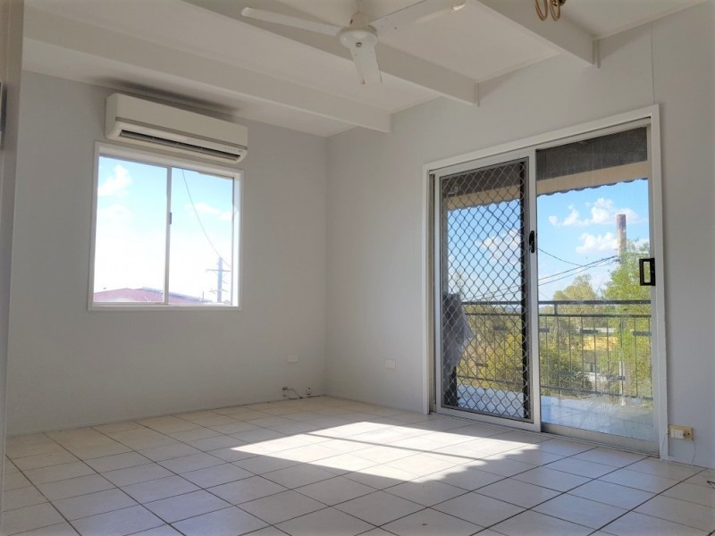5 Robin Road, Mount Isa QLD 4825