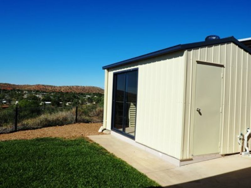 2 Swan Street, Mount Isa QLD 4825