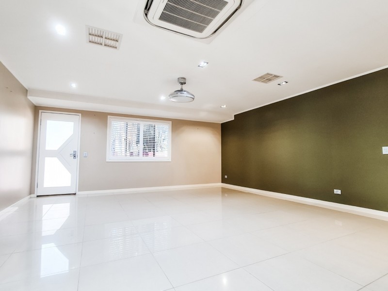 81 Abel Smith Parade, Mount Isa QLD 4825