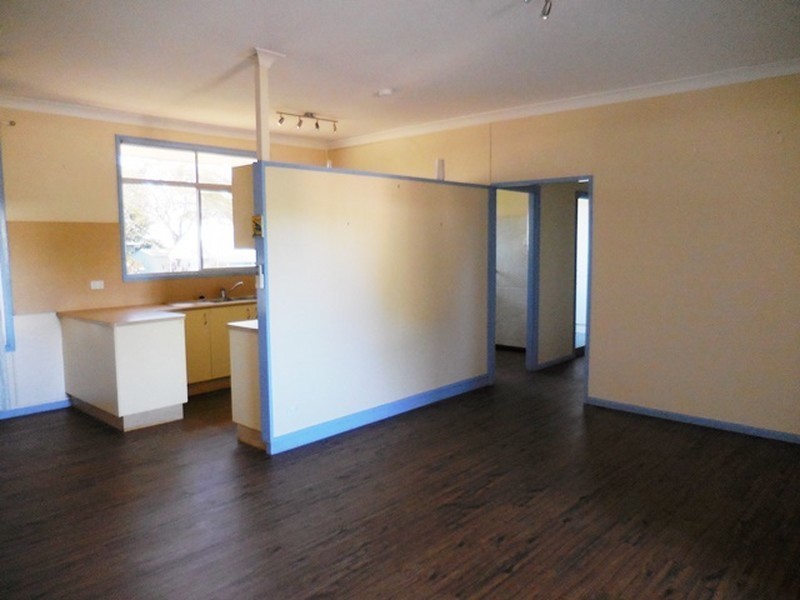 24 Moresby Street, Mount Isa QLD 4825