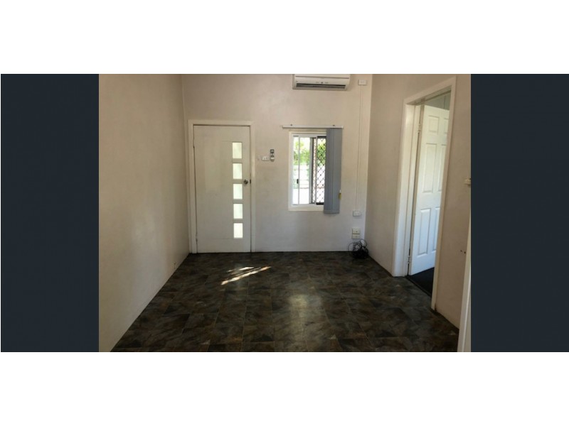 4/10 Twenty First Avenue, Mount Isa QLD 4825