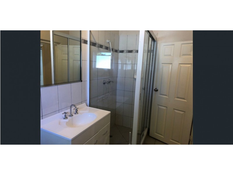 4/10 Twenty First Avenue, Mount Isa QLD 4825