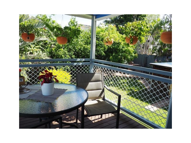 7 Hinkler Crescent, Mount Isa QLD 4825