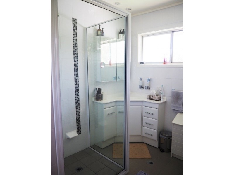 7 Hinkler Crescent, Mount Isa QLD 4825