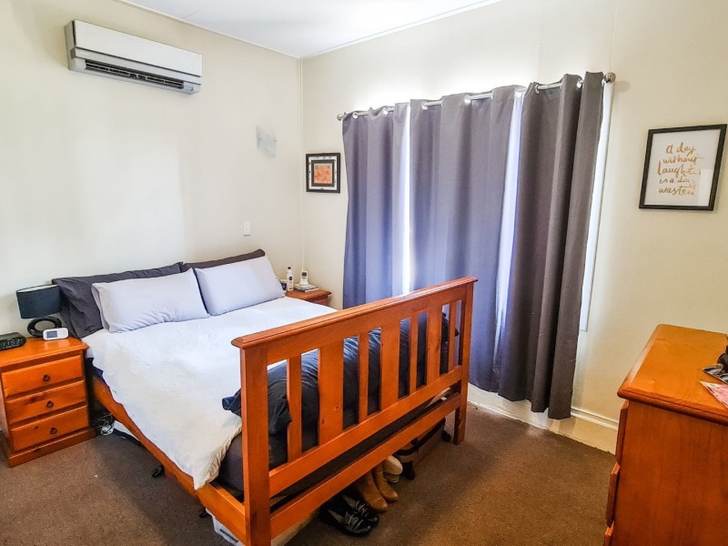 5 Eleventh Avenue, Mount Isa QLD 4825