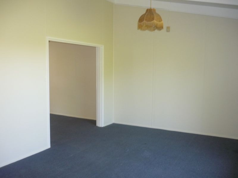 4 Gray Street, Mount Isa QLD 4825