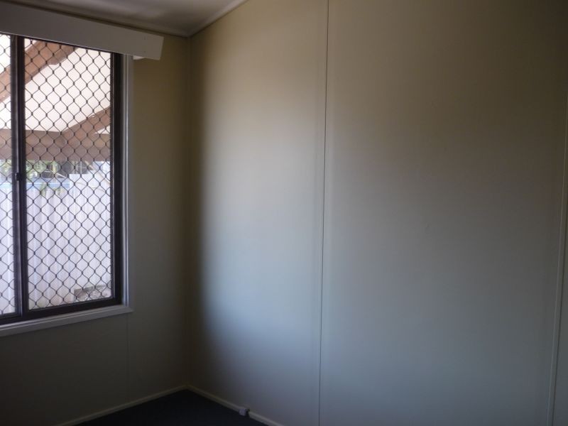 4 Gray Street, Mount Isa QLD 4825