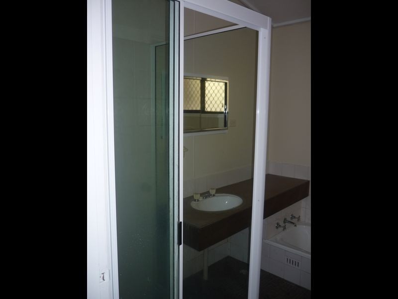 4 Gray Street, Mount Isa QLD 4825
