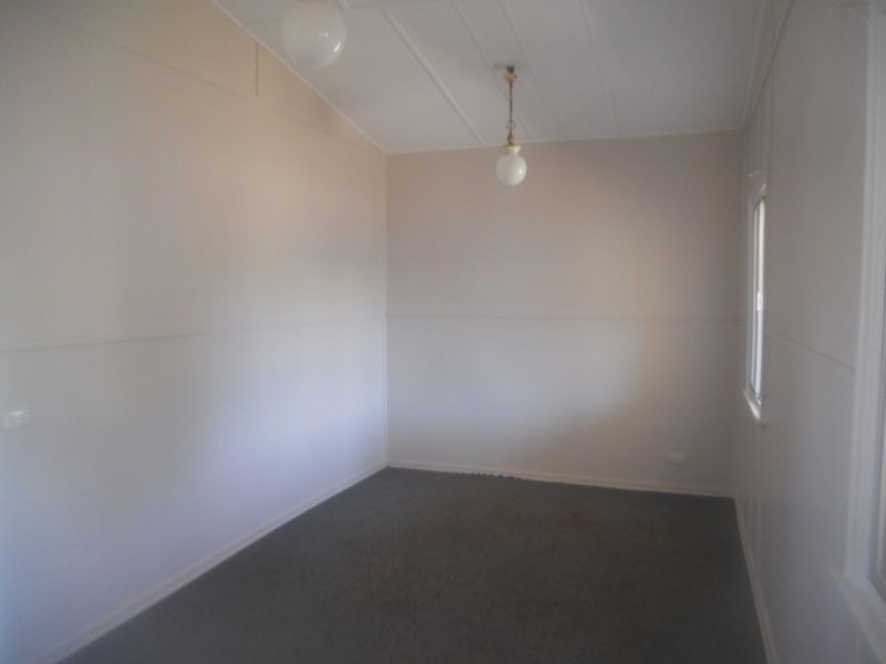 1 Juniper Street, Mount Isa QLD 4825