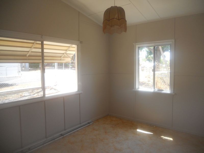 1 Juniper Street, Mount Isa QLD 4825