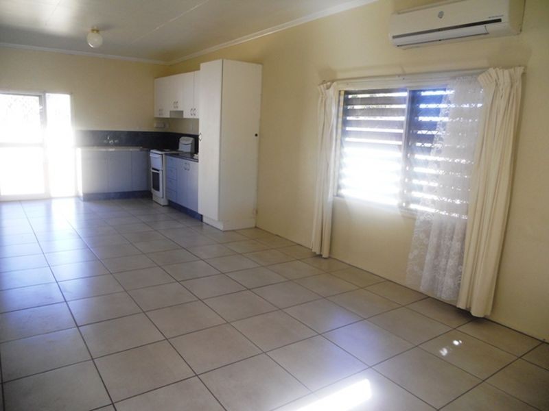 2/23 Ann Street, Mount Isa QLD 4825