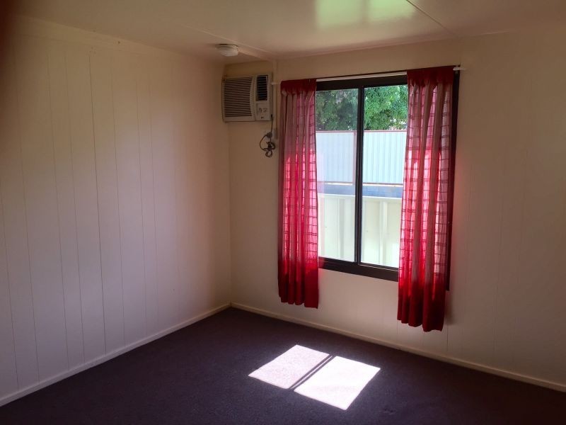 4 Maple Street, Mount Isa QLD 4825