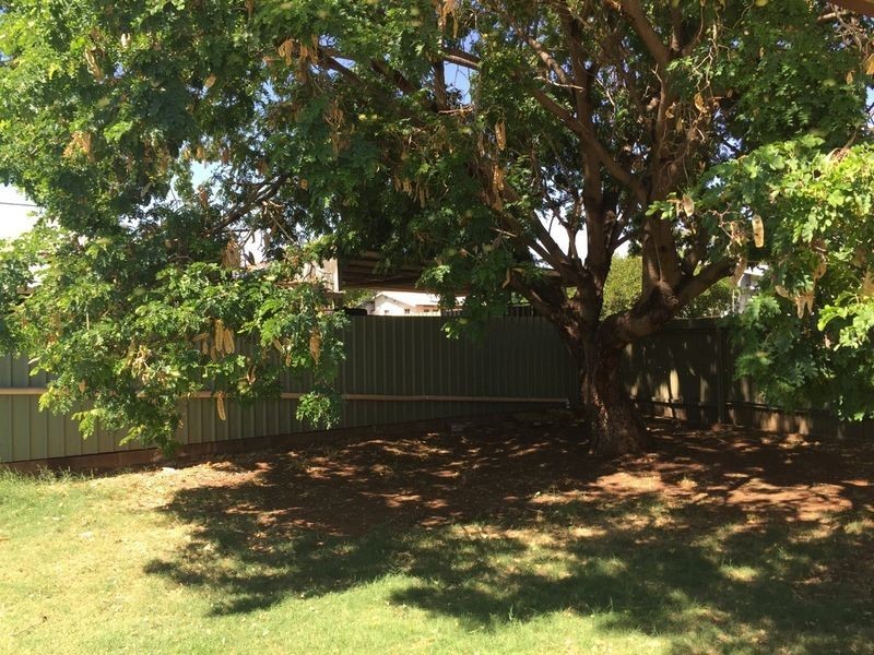 4 Maple Street, Mount Isa QLD 4825