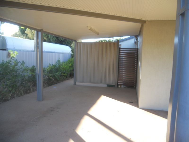 1/100 Miles Street, Mount Isa QLD 4825