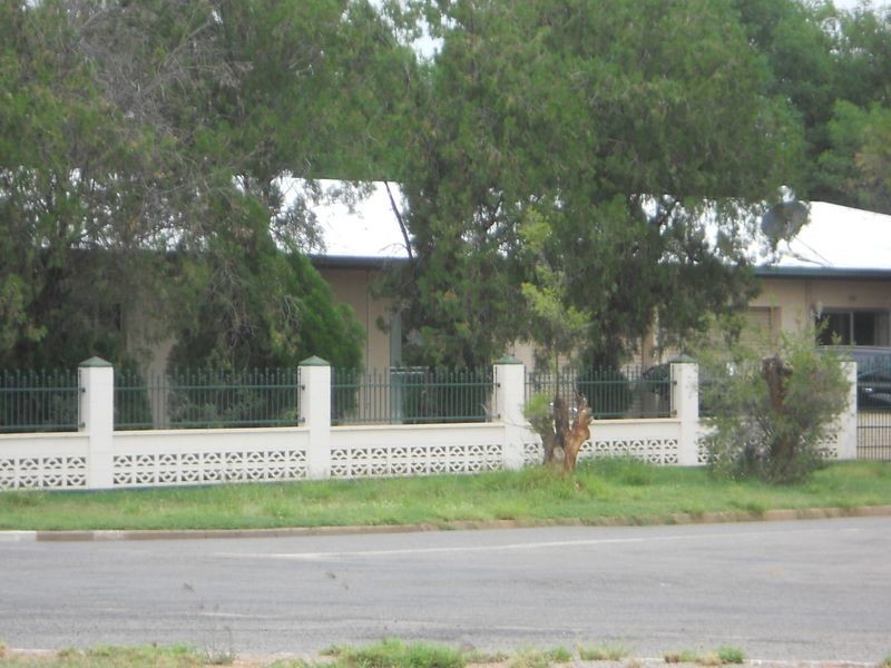 1/124 Miles Street, Mount Isa QLD 4825