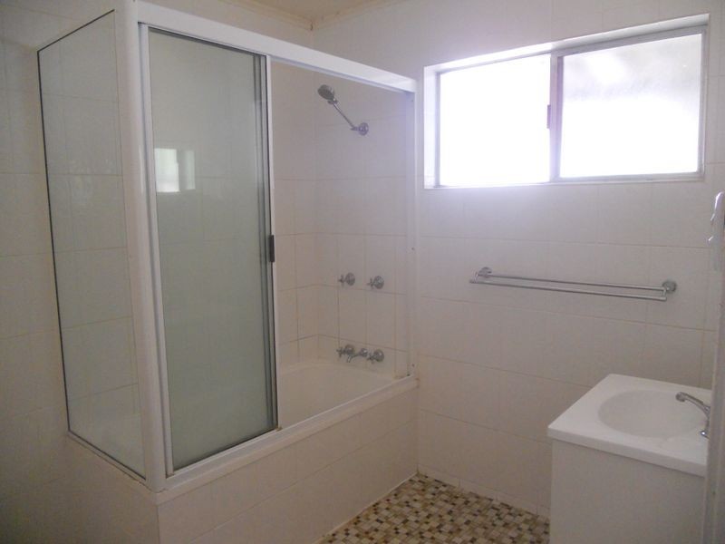 37 Sunset Drive, Mount Isa QLD 4825