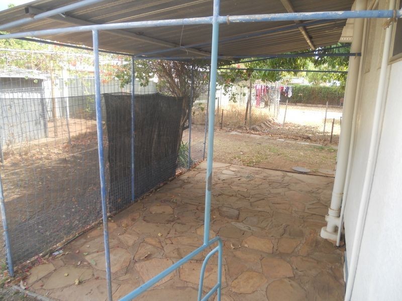 37 Sunset Drive, Mount Isa QLD 4825